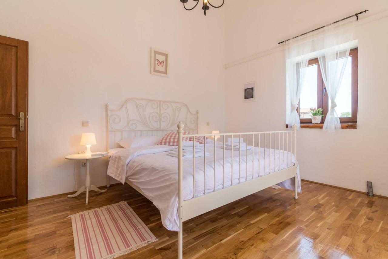 Villa Maja Svetvinčenat المظهر الخارجي الصورة